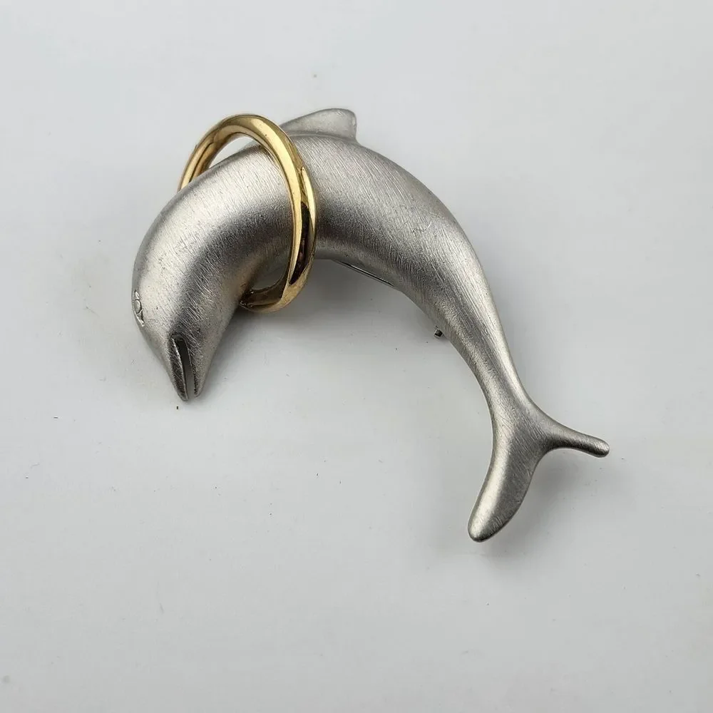 Silver Gold Dolphin‎ Brooch Brushed Vintage Signed Lady Remington LR  1970s